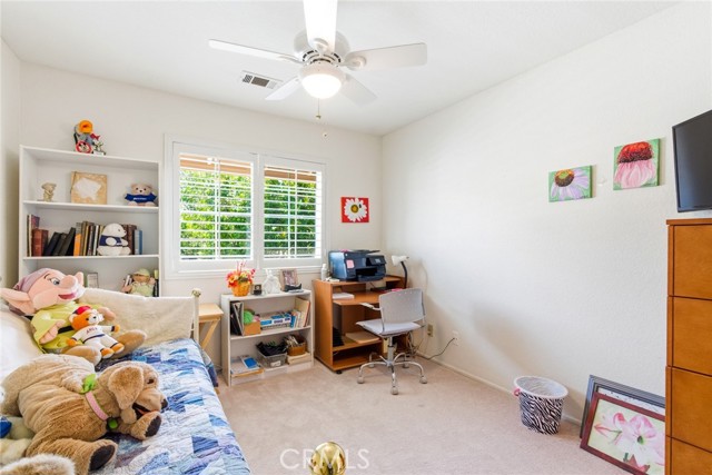 Detail Gallery Image 16 of 29 For 24376 Larchmont Ct, Laguna Hills,  CA 92653 - 2 Beds | 2/1 Baths