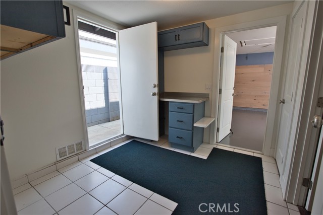 Detail Gallery Image 35 of 55 For 6091 Dundee Dr, Huntington Beach,  CA 92647 - 3 Beds | 2 Baths