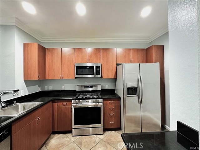 1801 E Katella Avenue, Anaheim CA: https://media.crmls.org/medias/af44ce0a-a17b-48e8-a36f-1fa4ffb04d94.jpg