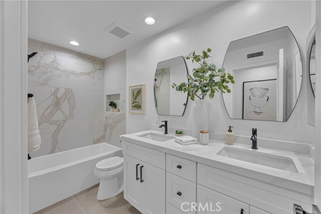 Image 30 of 50 For 20441 Whitetree Circle