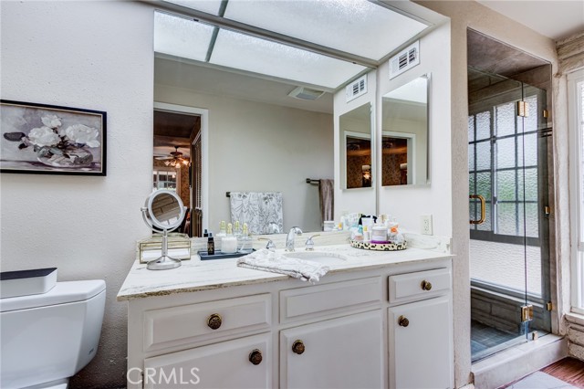 5802 Lakehaven Way, Yorba Linda CA: https://media.crmls.org/medias/af457c86-1a77-4f79-969b-47b58816a5a2.jpg