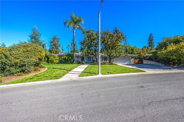 Detail Gallery Image 2 of 54 For 309 Marcia St, Redlands,  CA 92373 - 3 Beds | 2 Baths