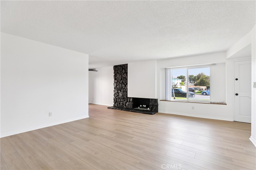 MLS #NP26152609 image #8