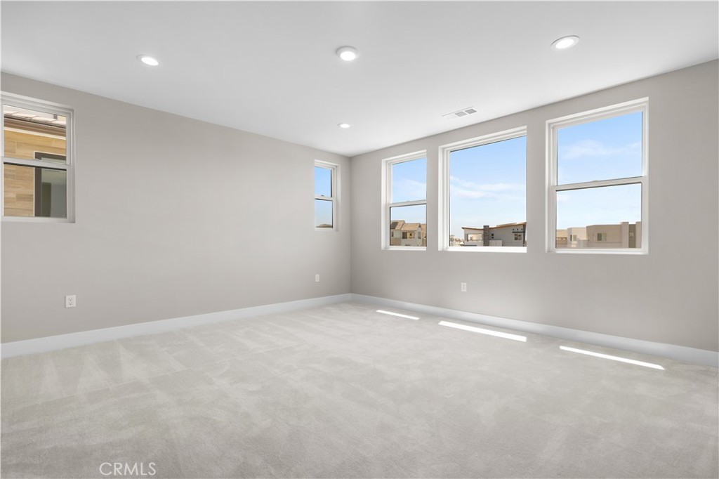 Af46f6b5 Dd55 48a8 A0dd 82a0463aa940