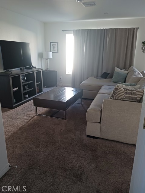 Detail Gallery Image 4 of 12 For 28334 Sandy Plains Drive, Nuevo,  CA 92567 - 3 Beds | 2/1 Baths