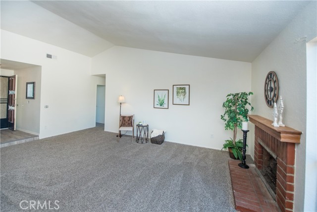 Detail Gallery Image 13 of 40 For 12801 Norton, Chino,  CA 91710 - 3 Beds | 2 Baths