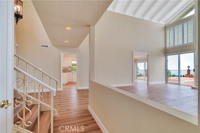 28927 Doverridge Drive, Rancho Palos Verdes CA: https://media.crmls.org/medias/af479929-c911-48b9-ace6-a957773f552e.jpg