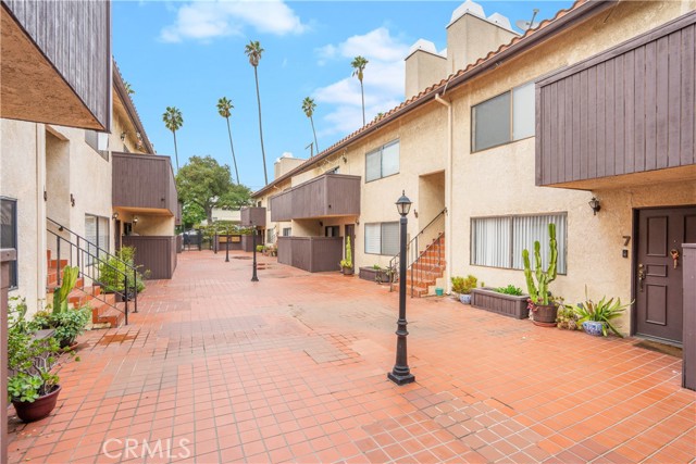 Detail Gallery Image 24 of 28 For 112 N Avenue 66 #4,  Highland Park,  CA 90042 - 2 Beds | 2 Baths