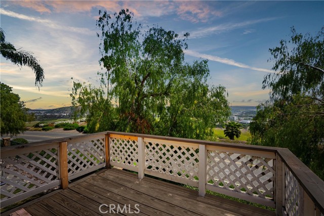 104 Calle Renata, San Dimas CA: https://media.crmls.org/medias/af47fa3d-04a0-49c4-ac78-1acdde60a751.jpg