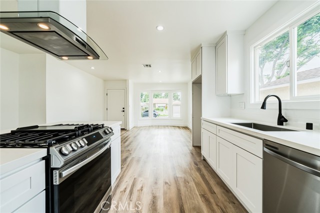 Detail Gallery Image 30 of 59 For 7020 Schroll St, Lakewood,  CA 90713 - 4 Beds | 4 Baths