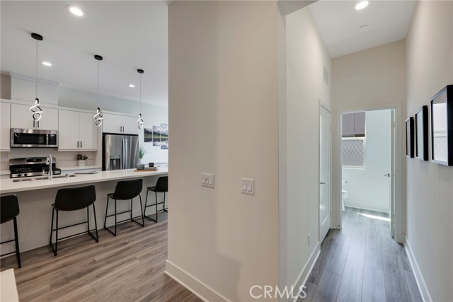 Detail Gallery Image 11 of 48 For 987 E Mason Ln #130,  Anaheim,  CA 92805 - 4 Beds | 3/1 Baths