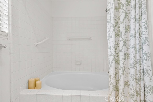 Detail Gallery Image 29 of 40 For 4337 Willow Glen St, Calabasas,  CA 91302 - 3 Beds | 3 Baths