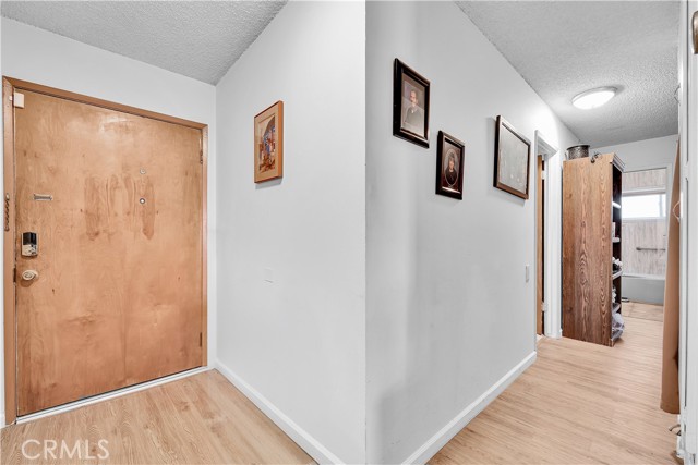 Detail Gallery Image 3 of 23 For 1713 W 133rd St, Compton,  CA 90222 - 4 Beds | 2 Baths