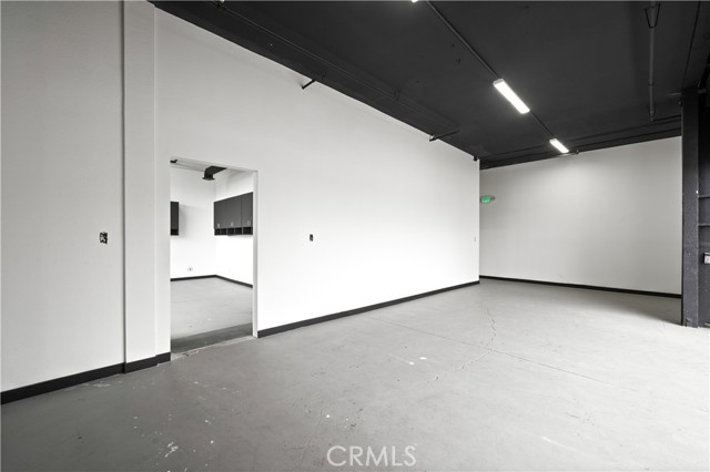 800 E Dyer Road, Santa Ana, California 92705, ,Commercial Lease,For Rent,800 E Dyer Road,CRDW25027821