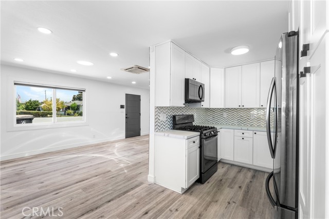 Detail Gallery Image 3 of 26 For 8552 Marylee Dr, Garden Grove,  CA 92841 - 3 Beds | 1 Baths