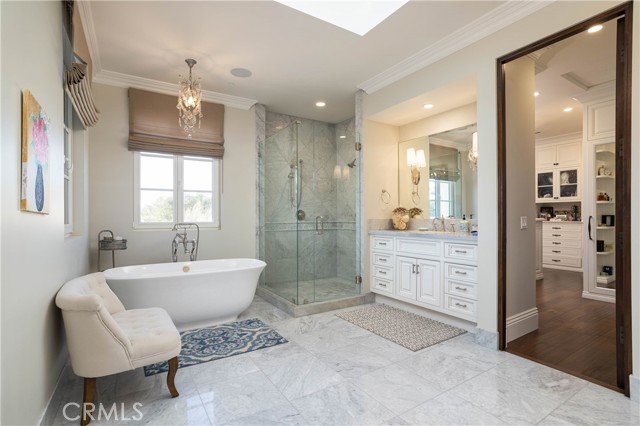 Detail Gallery Image 21 of 34 For 25 Blue Grass, Irvine,  CA 92603 - 6 Beds | 6/3 Baths