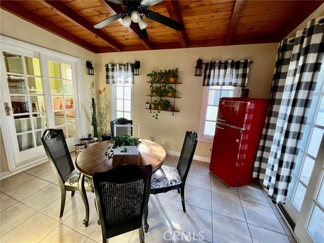 833 Terraine Avenue, Long Beach CA: https://media.crmls.org/medias/af4d11ab-246c-4541-98b4-706d1c870317.jpg
