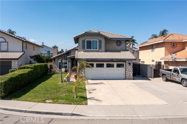 17032 Dolphin Street Fontana CA 92336