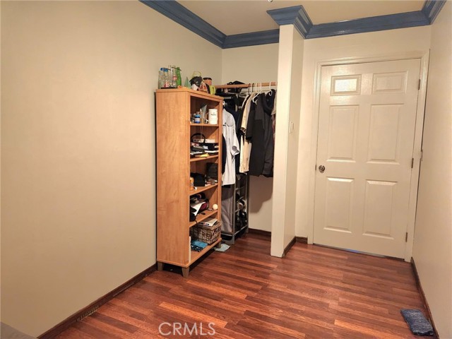 Detail Gallery Image 31 of 71 For 19755 Steinway St, Canyon Country,  CA 91351 - 3 Beds | 2 Baths