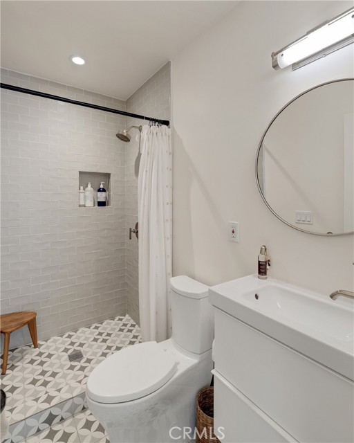 Detail Gallery Image 25 of 40 For 1706 Carver St, Redondo Beach,  CA 90278 - 3 Beds | 2 Baths