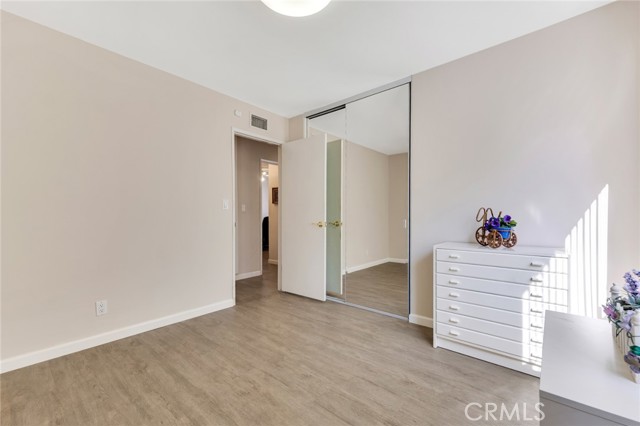 Detail Gallery Image 28 of 39 For 20828 Bermuda St, Chatsworth,  CA 91311 - 4 Beds | 2 Baths