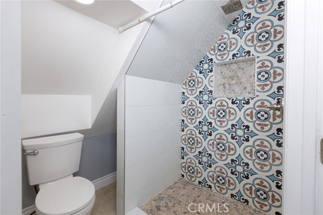 Detail Gallery Image 14 of 28 For 799 Fern Dr, Crestline,  CA 92325 - 3 Beds | 3 Baths