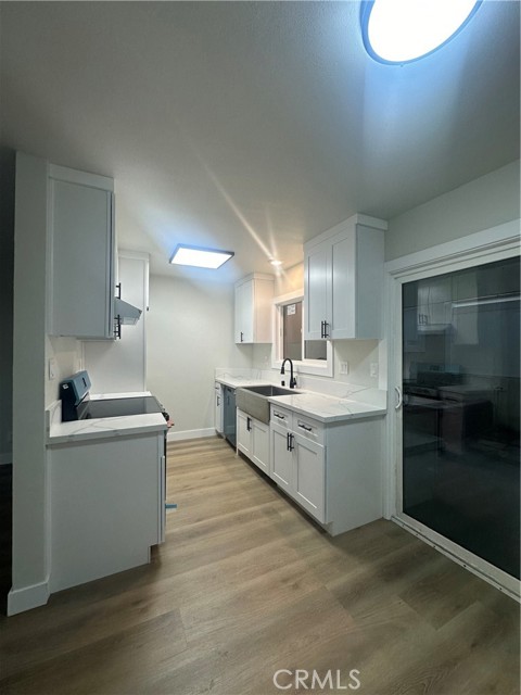 Detail Gallery Image 23 of 24 For 2007 Huntington #3,  Redondo Beach,  CA 90278 - 2 Beds | 2 Baths