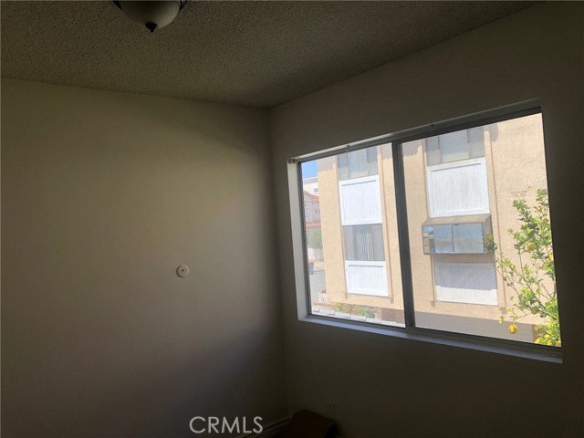 218 N Nicholson Avenue, Monterey Park CA: https://media.crmls.org/medias/af4f1ba9-ee95-4f1b-aaf4-f30c2f622720.jpg