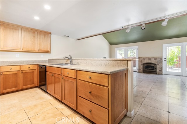 Detail Gallery Image 11 of 46 For 5319 Honda Ave #F,  Atascadero,  CA 93422 - 3 Beds | 2 Baths