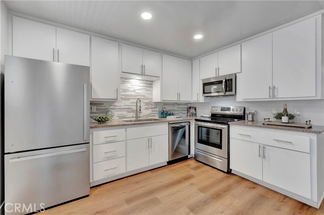 Detail Gallery Image 9 of 27 For 444 Obispo Ave #201,  Long Beach,  CA 90814 - 1 Beds | 1 Baths