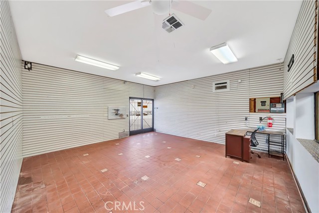 Image 13 of 25 For 1500 Pacific Coast