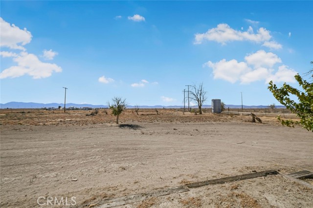 Detail Gallery Image 28 of 35 For 5701 E Avenue E, Lancaster,  CA 93535 - 3 Beds | 2 Baths