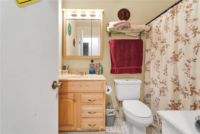 Detail Gallery Image 18 of 38 For 15869 Calandria Way, Victorville,  CA 92394 - 3 Beds | 2 Baths
