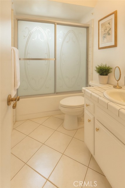 5391 Camino Real, Jurupa Valley CA: https://media.crmls.org/medias/af52b019-ce63-4cd7-b54e-0bb36314202e.jpg