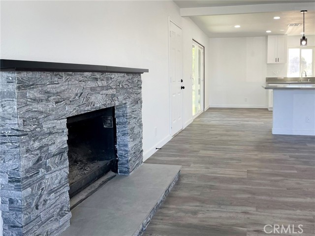 Detail Gallery Image 6 of 30 For 40294 Fieldspring St, Palmdale,  CA 93591 - 4 Beds | 2 Baths