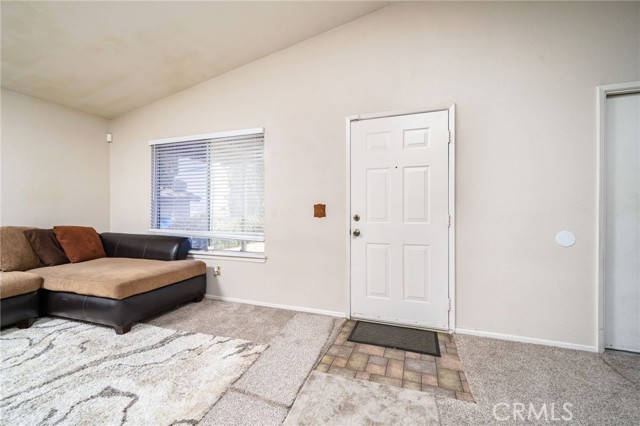 Detail Gallery Image 6 of 49 For 15486 Yates Rd, Victorville,  CA 92395 - 3 Beds | 2 Baths