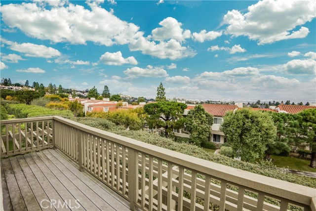 93 Cypress Way, Rolling Hills Estates, California 90274, 3 Bedrooms Bedrooms, ,2 BathroomsBathrooms,Residential,Sold,Cypress,PV17014762