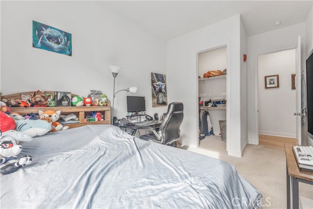 Detail Gallery Image 15 of 26 For 27227 Diamond Peak Ln #302,  Valencia,  CA 91381 - 4 Beds | 3/1 Baths