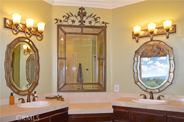 Detail Gallery Image 42 of 75 For 13622 Canyon Crest Rd, Yucaipa,  CA 92399 - 5 Beds | 3 Baths