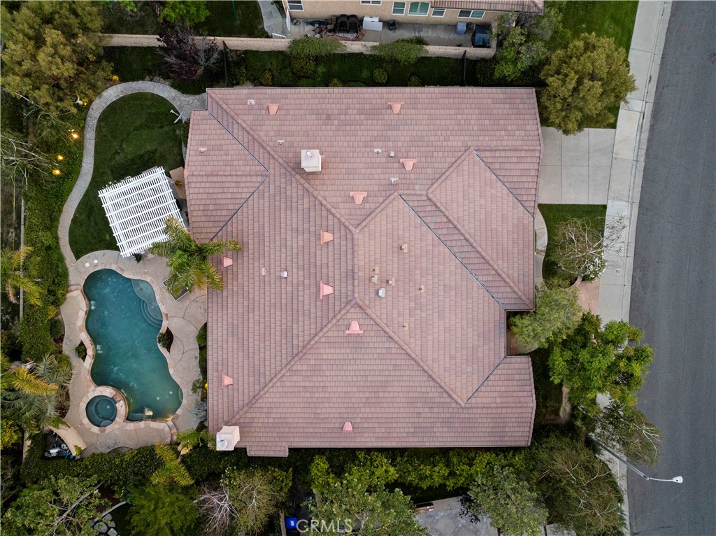 https://media.crmls.org/medias/af550d3a-963c-4b56-bbc3-e8d2948fcd68.jpg?preset=X-Large