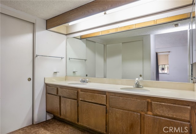 Detail Gallery Image 23 of 44 For 3889 Middleton Pl, Riverside,  CA 92505 - 4 Beds | 2/1 Baths