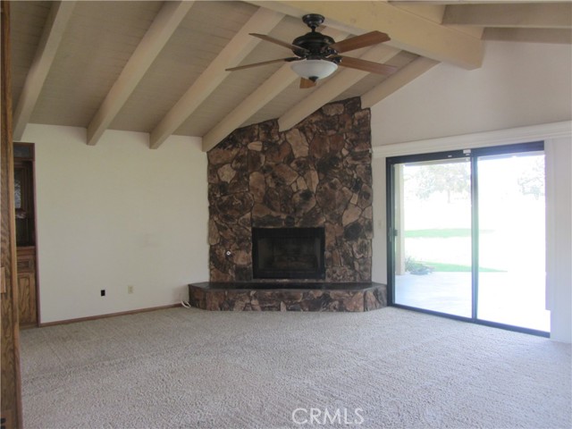 Detail Gallery Image 5 of 9 For 13040 Greensboro Rd, Victorville,  CA 92395 - 3 Beds | 2 Baths