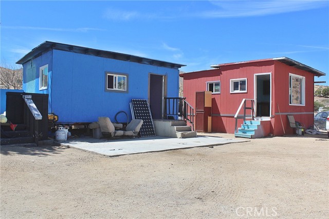 24124 Alps Court, Apple Valley CA: https://media.crmls.org/medias/af58e7c8-5e33-42d9-b355-4eac266374ec.jpg