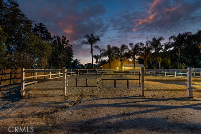 17927 Sun Hill Drive, Yorba Linda CA: https://media.crmls.org/medias/af590e46-4b8c-4d18-9f88-af67d99d0750.jpg