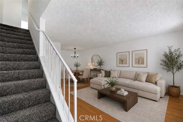 Front Image Thumbnail for CRSR26164302