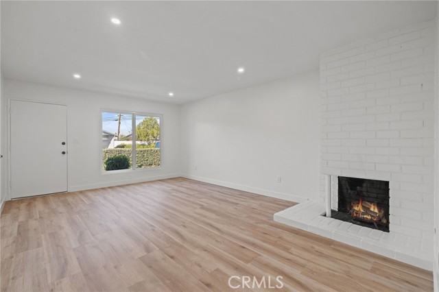 Detail Gallery Image 4 of 36 For 3131 Laurel Avenue #3,  Fullerton,  CA 92835 - 2 Beds | 2 Baths