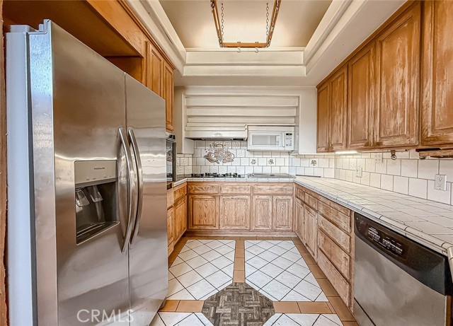 8835 Monogram Avenue, North Hills CA: https://media.crmls.org/medias/af59a197-a191-43ae-8d39-90972349808a.jpg