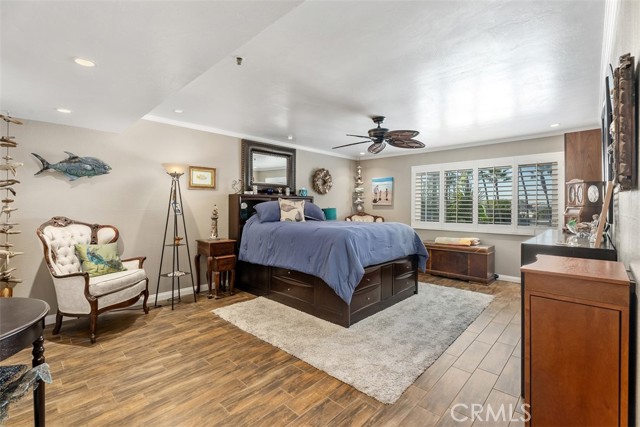 Detail Gallery Image 25 of 48 For 16255 Pacific Cir #204,  Huntington Beach,  CA 92649 - 3 Beds | 3 Baths