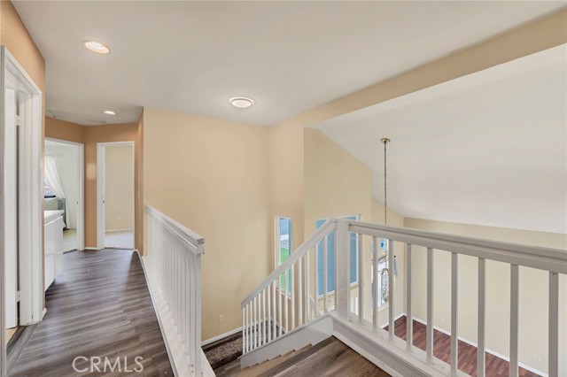 Image 21 of 31 For 44601 Jamin Circle