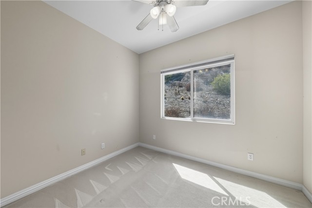 30571 Longhorn Drive, Canyon Lake CA: https://media.crmls.org/medias/af5a5c04-f4cf-48ed-967e-a2c9503856ab.jpg